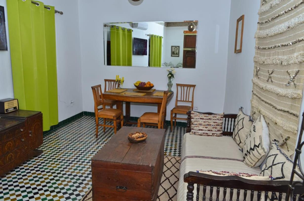 Appartement Khmissa Фес Екстериор снимка