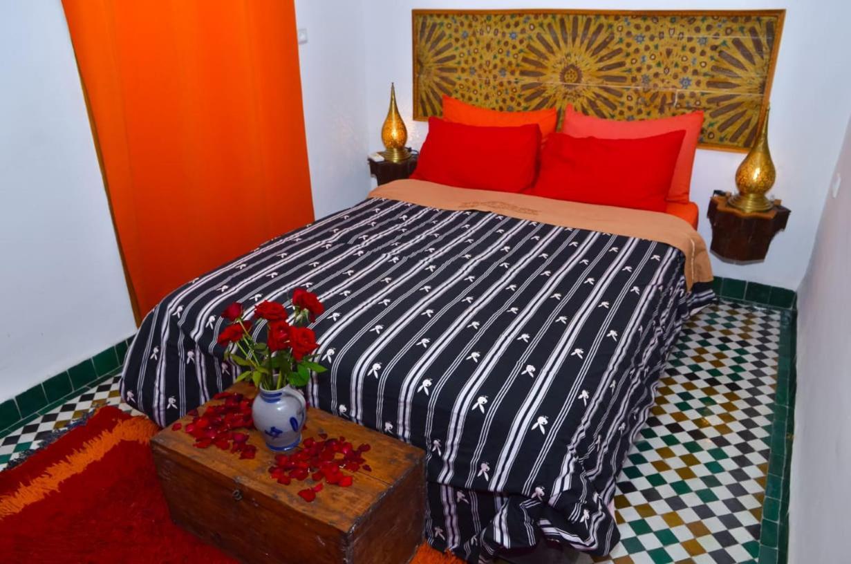 Appartement Khmissa Фес Екстериор снимка
