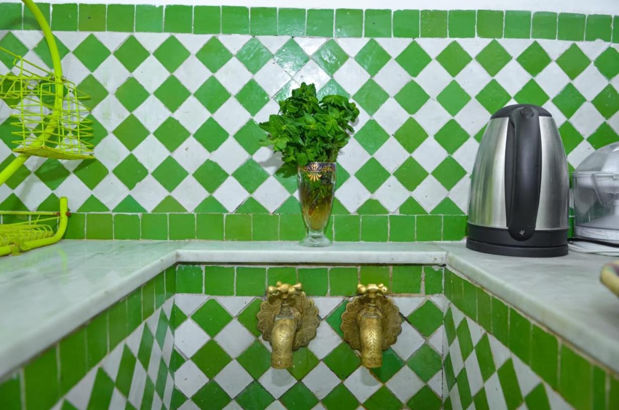 Appartement Khmissa Фес Екстериор снимка